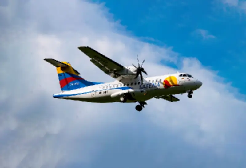 Satena inaugura nueva ruta aérea San Gil - Bogotá con escala en Medellín
