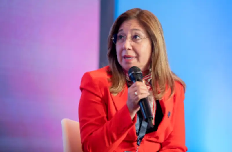 Senadora Norma Hurtado alerta por caso crítico de joven con biopolímeros en Barranquilla