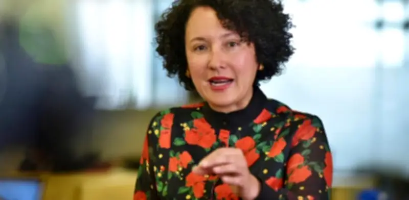 Senadora Zuleta defiende diálogos con bandas de Medellín pese a estancamiento de ley de sometimiento