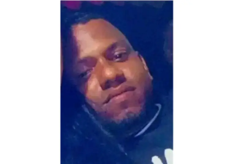 Sicario asesina a hombre en baño de residencia en Barranquilla