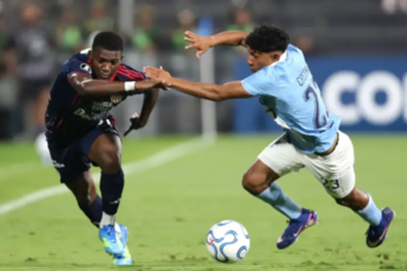 Sporting Cristal derrota 2-0 a Junior y lidera Grupo F de Libertadores