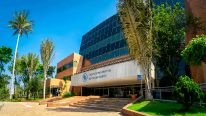 Superintendente de Sociedades Billy Escobar renuncia al cargo