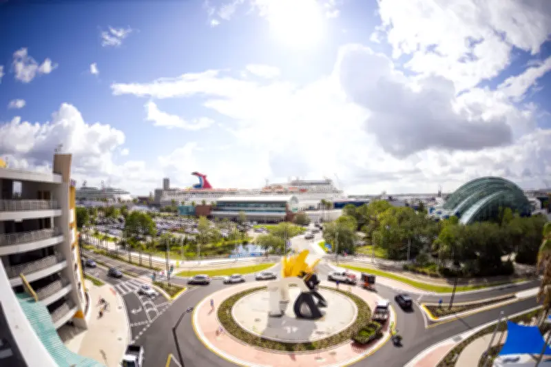 Tampa Bay: El Destino en Florida que Atrae a Viajeros Colombianos con su Encanto Latino