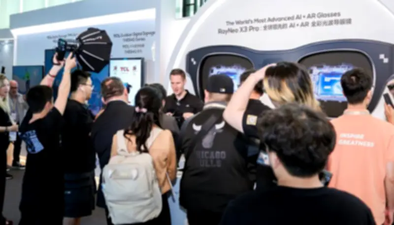 TCL apuesta por innovación en televisores Mini LED y gafas inteligentes