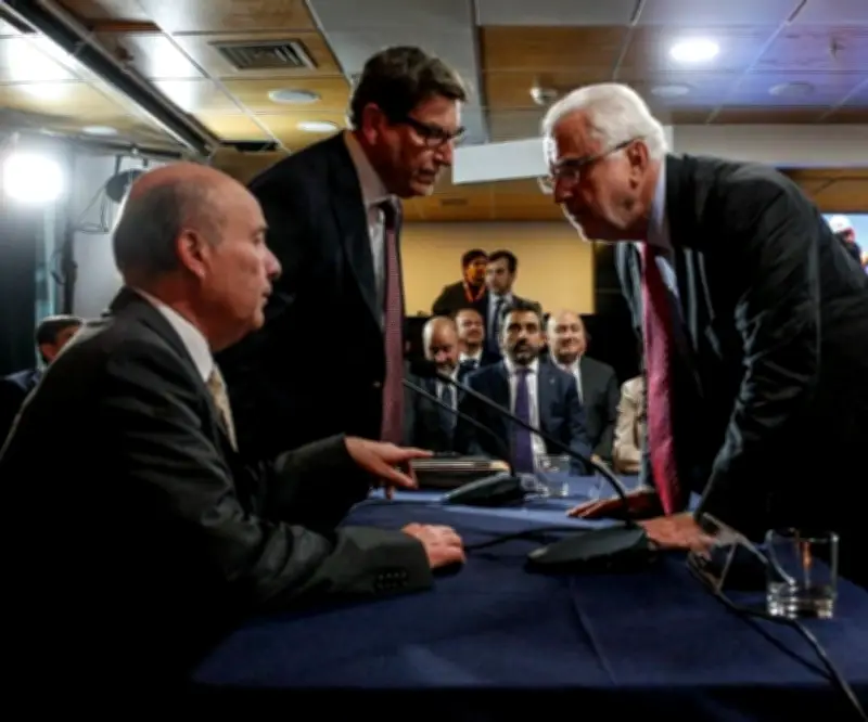 Tensión en junta de Codelco: Pacheco niega crisis mientras ministro exige autocrítica