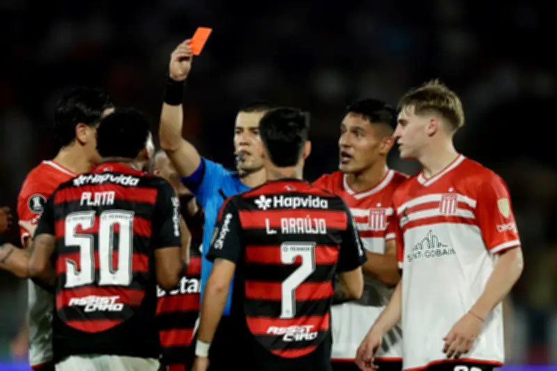 Terna arbitral colombiana confirmada para el Mundial 2026 con Andrés Rojas como figura central