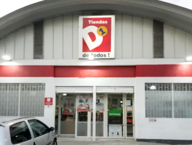 Tiendas D1 ajusta horarios para Semana Santa 2026: cierre anticipado en Jueves y Viernes Santo