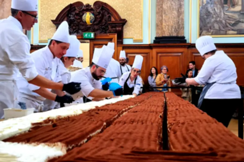 Tiramisú de 440,58 metros bate récord Guinness en Londres