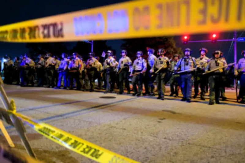 Tomas juveniles en EE.UU.: caos organizado en redes sociales desafía a la policía