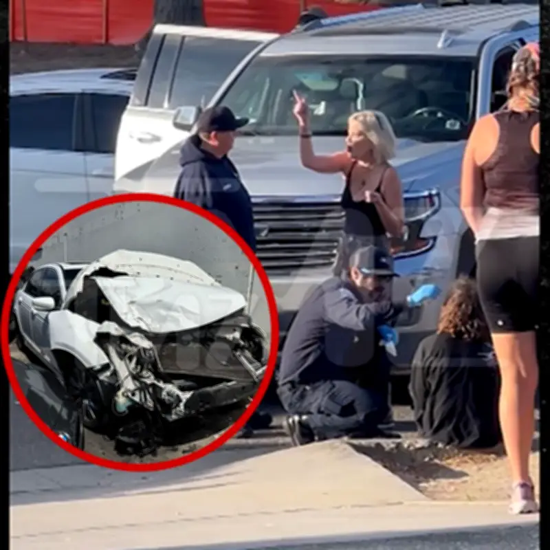 Tori Spelling y siete menores heridos tras choque por conductor que pasó semáforo en rojo