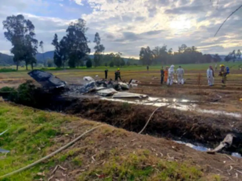 Tragedia aérea en Paipa: Mueren Yeison Jiménez y su piloto, cuyo padre también falleció volando