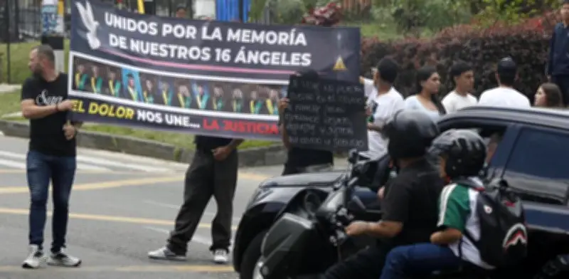 Tragedia del Liceo Antioqueño: 4 meses sin justicia y empresa señalada sigue operando