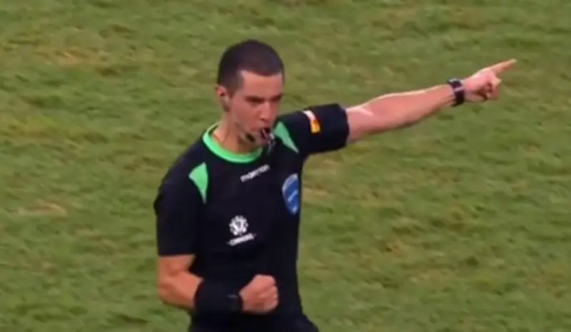 Tres árbitros colombianos designados por FIFA para el Mundial 2026 en Estados Unidos