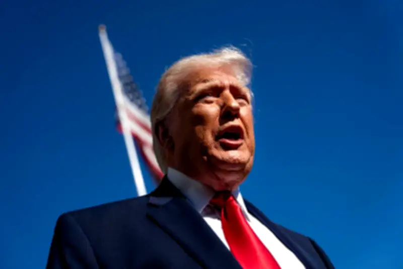 Trump amenaza con aranceles del 50% a China si arma a Irán