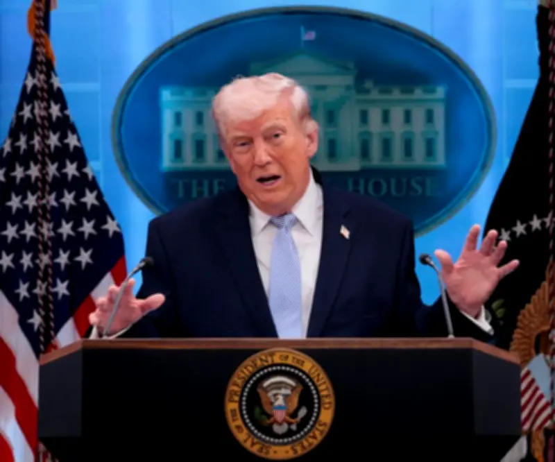 Trump amenaza con bombardeos masivos en Irán si no acepta condiciones antes del plazo