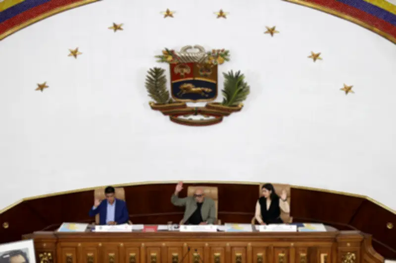 Venezuela avanza en ley de minas para atraer inversión extranjera, especialmente de EE.UU.