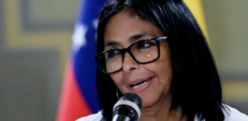 Venezuela solicita acceso a US$5.000 millones del FMI para recuperar infraestructura