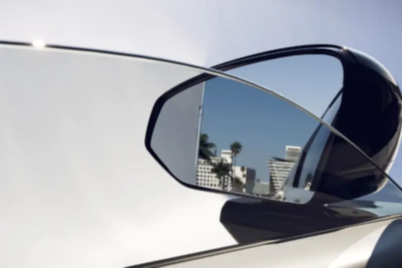 Venta de carros en Colombia repunta y abre puerta a grandes cambios tecnológicos