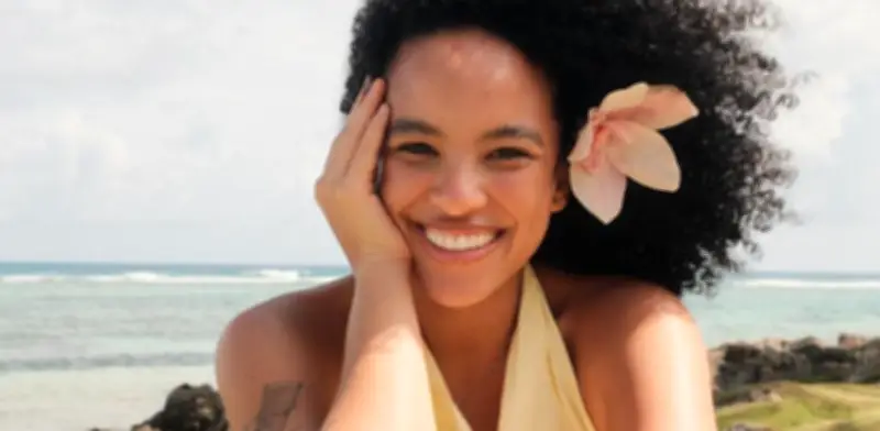 Virginia Petro: La voz literaria que conecta con una generación que rechaza normalizar el dolor