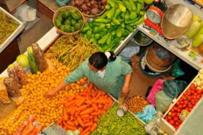 Alimentos siguen presionando la inflación en Colombia con aumento del 2,98%