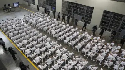 Audiencia masiva contra líderes de la MS13 en El Salvador continúa en megacárcel Cecot