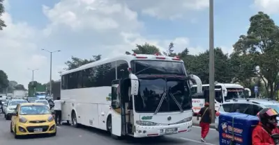 Bogotá enfrenta severa congestión vehicular en avenida Calle 80 y Autopista Norte