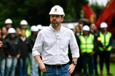 Bogotanos desconfían de cifras oficiales: relatos de inseguridad y basuras contradicen datos de Galán