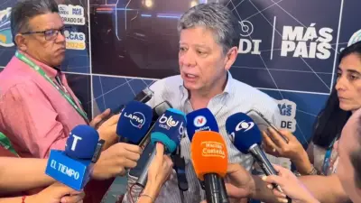 Bruce Mac Master respalda al Banco de la República y critica politización de tasas de interés