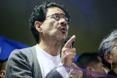 Cepeda evita comentar fiesta en cárcel de Itagüí y defiende política de paz