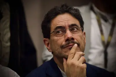 Cepeda excluye a candidatos de centro de debates presidenciales 2026