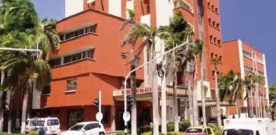 Clínica General del Norte suspende cirugías por deuda de EPS de $441.000 millones