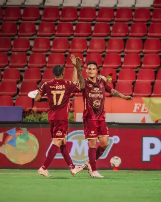 Deportes Tolima enfrenta a Universitario en su debut en la Copa Libertadores