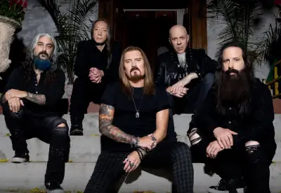 Dream Theater celebra triple aniversario en concierto histórico en Bogotá
