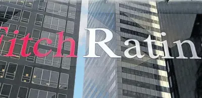 Fitch alerta sobre aplazamiento de riesgos por crédito Abrigo en sistema financiero colombiano