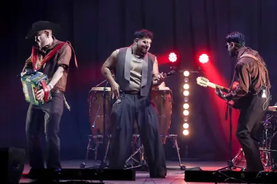 Grupo Frontera desembarca en Bogotá con su tour 'Triste pero bien c*brón' para cantar al desamor