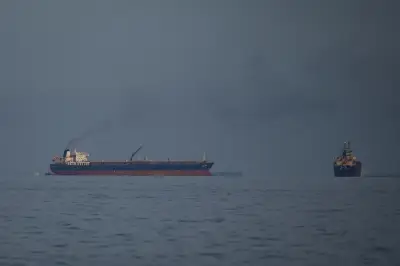 Irán autoriza tránsito controlado en el estrecho de Ormuz para ayuda humanitaria y productos básicos