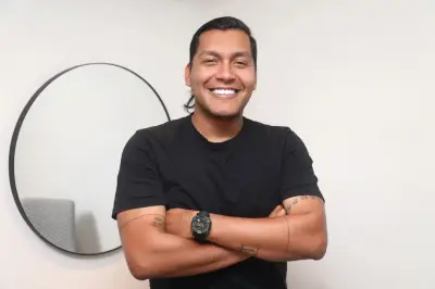 Juanda Caribe envía mensaje a su esposa por su cercanía con Mariana Zapata