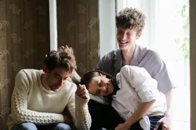 La compersión: más allá de la no monogamia, una emoción que desafía el amor romántico