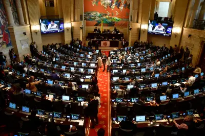 Los congresistas más votados gastaron millones en campaña: así se financiaron