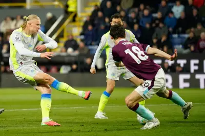 Manchester City asciende al liderato de la Premier League tras vencer al Burnley
