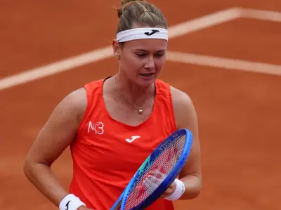 Marie Bouzkova conquista la Copa Colsanitas 2026 tras vencer a Panna Udvardy en Bogotá