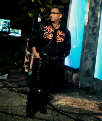 Mc Car lanza 'Me Voy': desamor y cine futurista en Cartagena