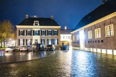 Museo de Drenthe recupera histórico casco dorado de Cotofenesti robado con explosivos