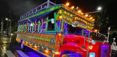 Operativo en Bogotá revela que 80% de chivas rumberas no tienen revisión técnica