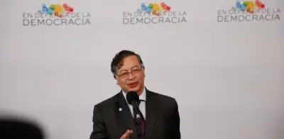 Petro en Cumbre Democrática: 'No es contra Trump, es por una alternativa global'