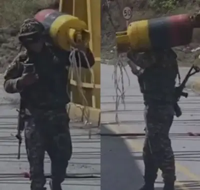 Soldado retira cilindro sospechoso en vía Panamericana y se vuelve héroe
