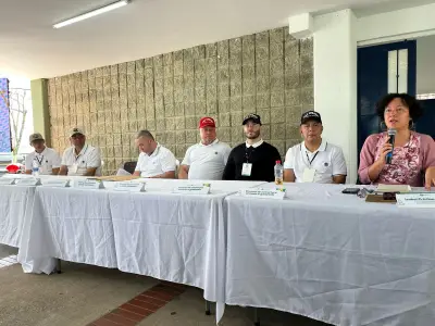 Tensión en diálogos de paz urbana de Medellín: órdenes de captura reactivadas contra jefes criminales