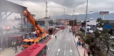 Trabajador del Metro de Bogotá despedido tras lanzar piedra a TransMilenio durante protesta