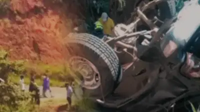 Tragedia vial en la ruta Cali-Buenaventura: tres fallecidos tras caída de vehículo a abismo