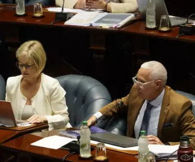 Uruguay anuncia histórica reducción en todos los delitos durante primer trimestre de 2026